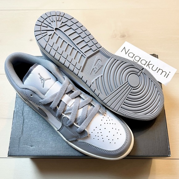 Nike air Jordan 1 Low stealth grey white shoes (rare drop) - Picture 3 of 4